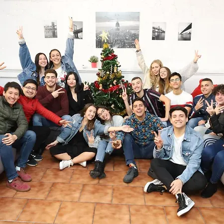 Residencia Universitaria Alboran Appartement *