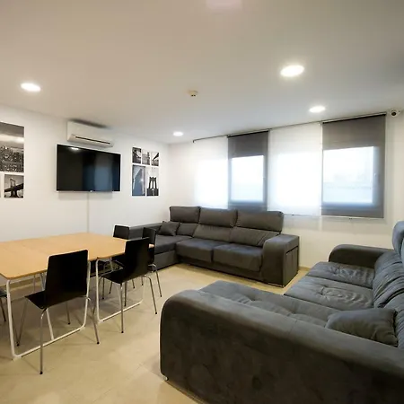 Residencia Universitaria Alboran Appartement *